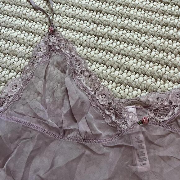 Skims Lace Romance Cami Top - Picture 3 of 5